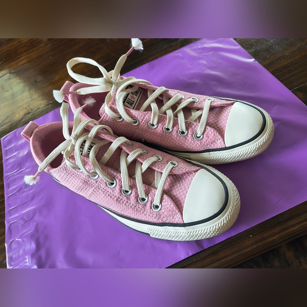 Converse Pink and White Canvas Sneakers Low-Top